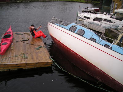 Skrovgenomföring båten